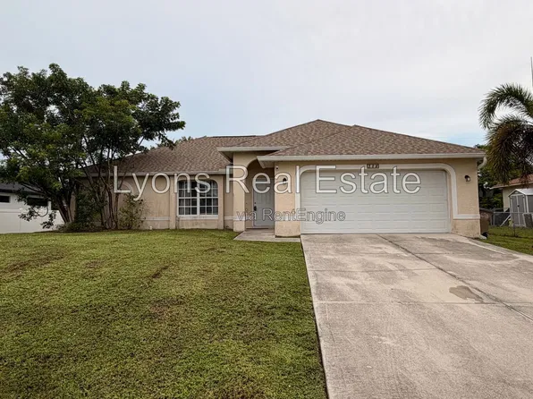 302 NW 2nd Pl, Cape Coral, FL 33993