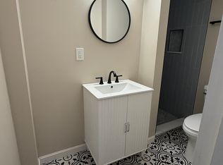 2 Pickman St #6, Salem, MA 01970