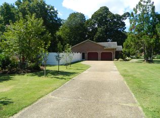 412 Ella Taylor Rd, Yorktown, VA 23692