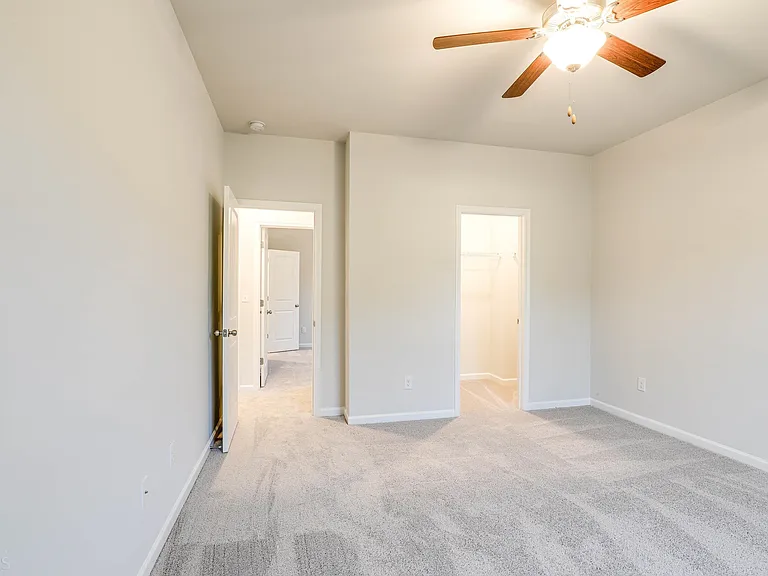 360 Caledonia Ct — Photo 41