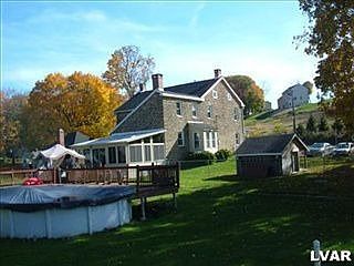 3rd image of 4304 Cashew Dr