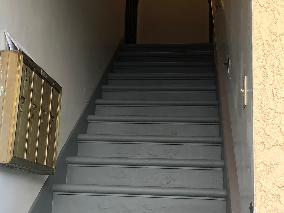 2nd image of 1662 S Highland Ave
