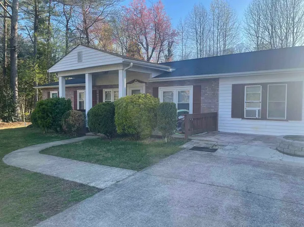 104 Rickert Ave #104, Landrum, SC 29356