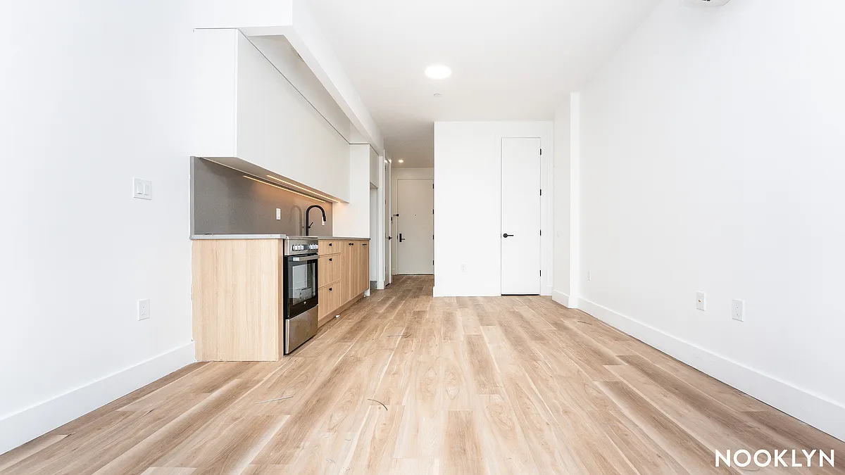 Building Photo - 303 Wythe Ave #211