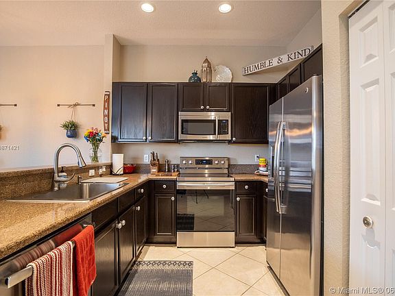 4th image of 5818 Hampton Hills Blvd #5818