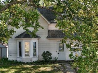 104 N Main St, Dayton, IA 50530