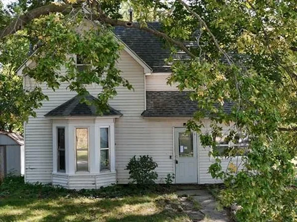 104 N Main St, Dayton, IA 50530