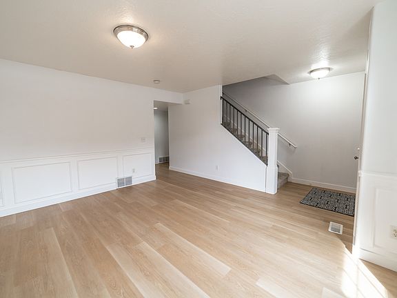 3rd image of 493 N 1235 W #51