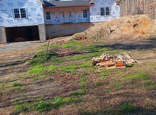 25095 Newtown Rd, Bowling Green, VA 22427