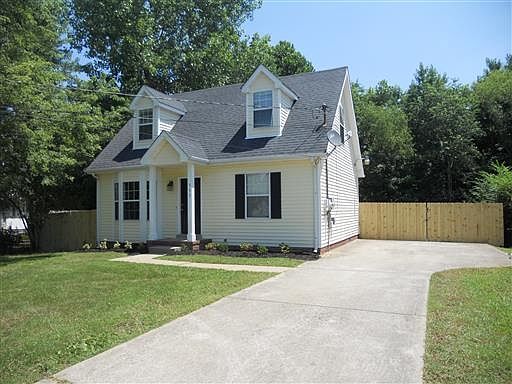 2nd image of 557 Jacquie Dr