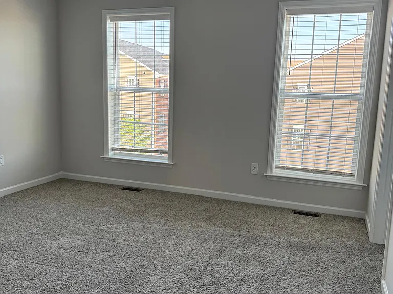 3088 Egreton Rd — Photo 16