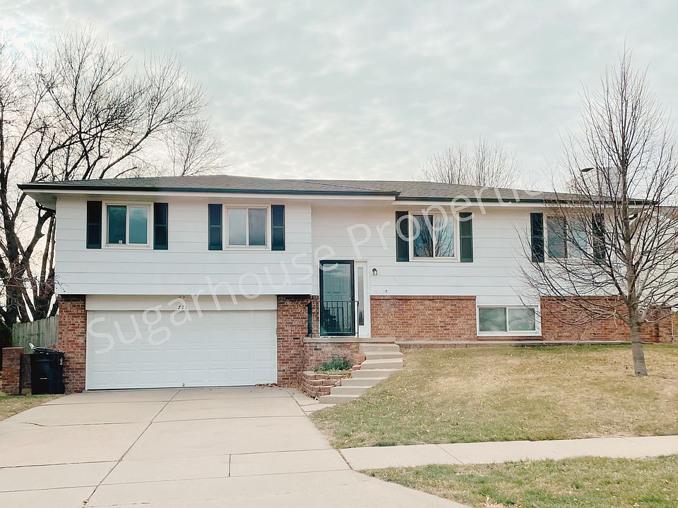 1st image of 721 W Harvest Dr