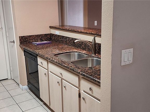 5th image of 1150 N Buffalo Dr APT 1016