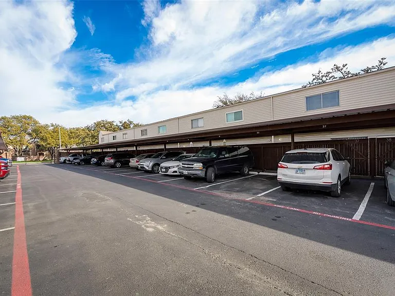 9829 Park Lane Ct #B — Photo 109