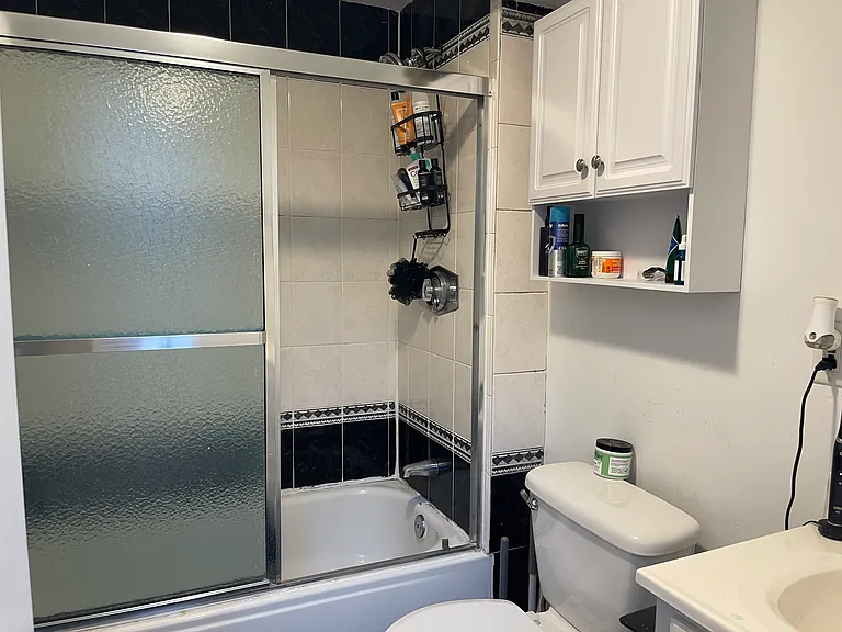 595 Tremont St #4 — Photo 9