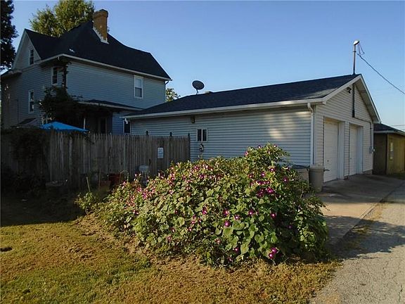 4th image of 409 Hill St