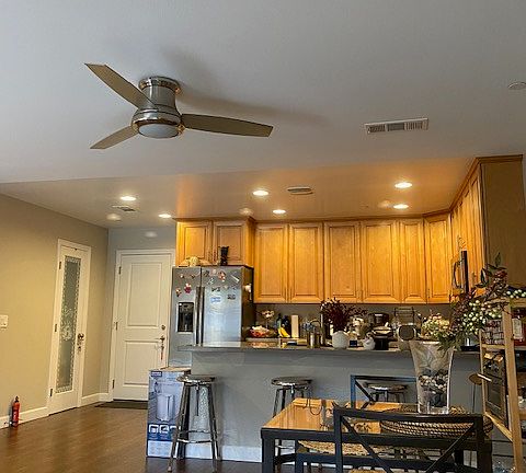 5th image of 16408 Valencia Ave Unit 514