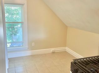 195 Rochester St #3, Westbrook, ME 04092