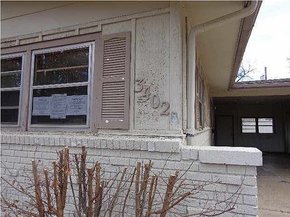 2nd image of 3402 S Hiram Ave #Hud-181219252