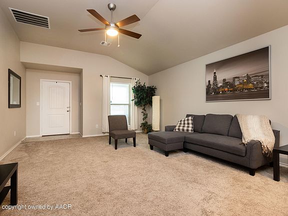 4th image of 605 Mikeska St