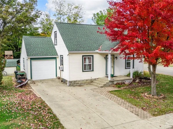 40 Iris Ave, Farmersville, OH 45325