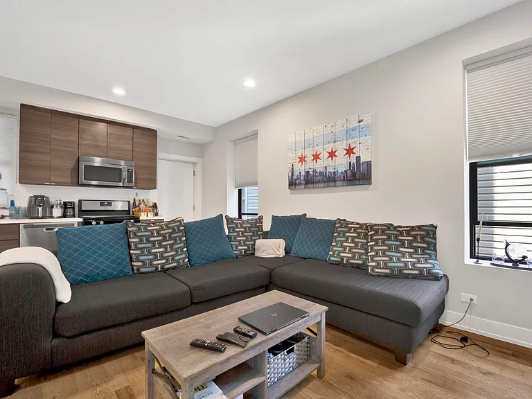 3800 W Altgeld St #204 — Photo 3