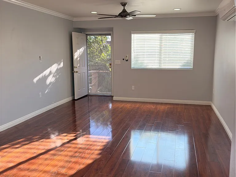 1222 S Gladys Ave #A — Photo 7