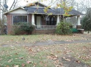 103 E Monroe St, Aberdeen, MS 39730