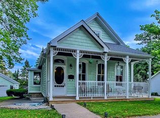 207 E Custer St, Lemont, IL 60439