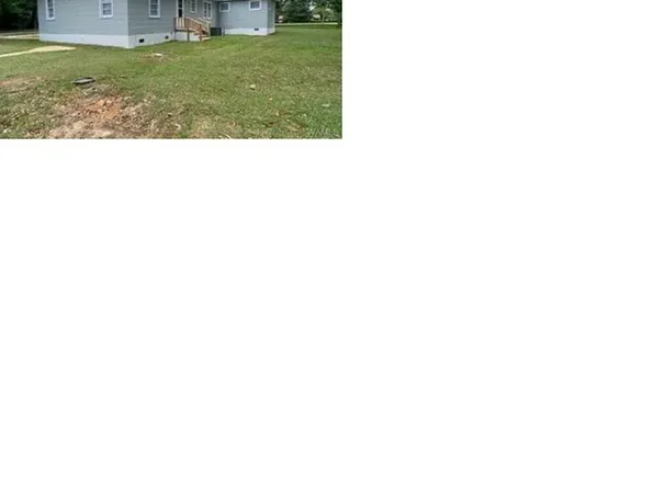 303 3rd Ave SE, Aliceville, AL 35442