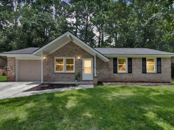 1120 Maryland Dr, Ladson, SC 29456