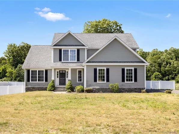 9 Giovanni Drive, Prospect, CT 06712