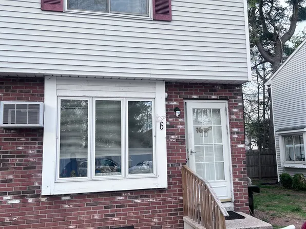 webb Street, Meriden, CT 06451