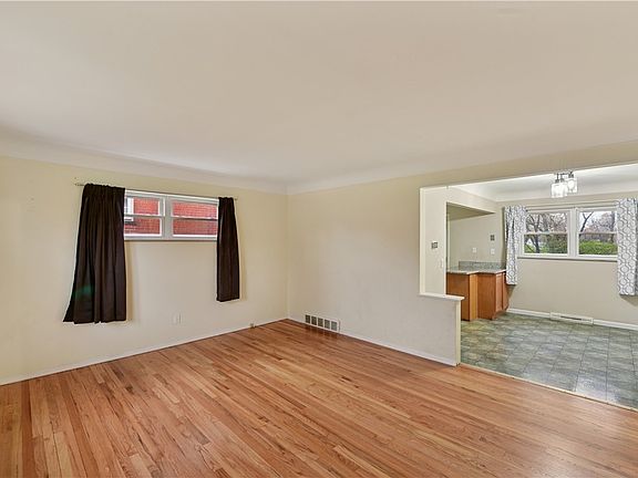 4th image of 6629 Charann Ln