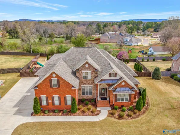 144 Intracoastal Dr, Madison, AL 35758