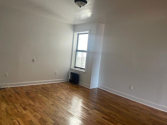 2nd image of 38 Fort Washington Ave #6B