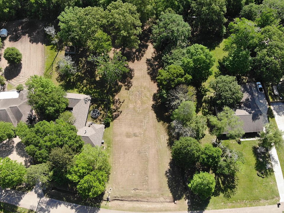 2nd image of 17012 Weyanoke Dr