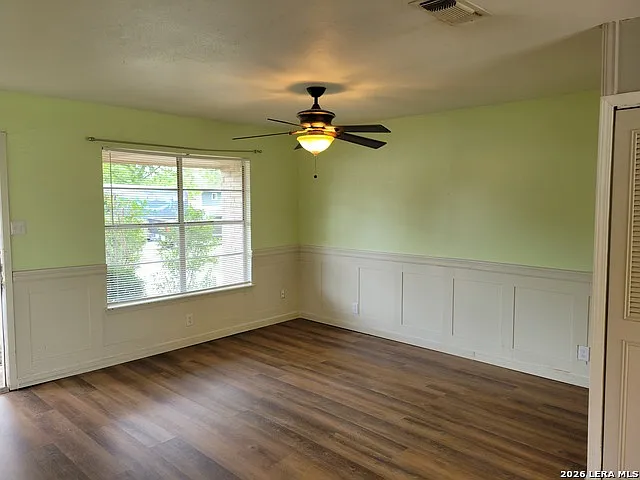 5405 Borchers Dr — Photo 3