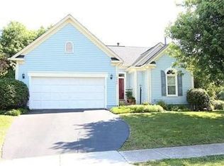 14400 Tracy Schar Ln, Centreville, VA 20121