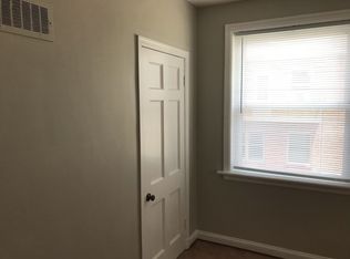 8115 Roxburgh Dr, Saint Louis, MO 63105