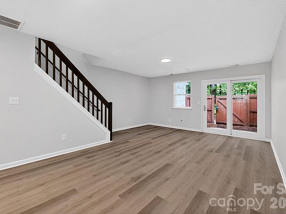 4th image of 6762 Cypress Tree Ln