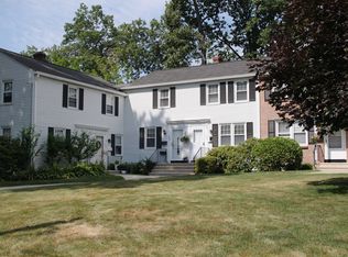 405 Sylvan Knoll Rd, Stamford, CT 06902