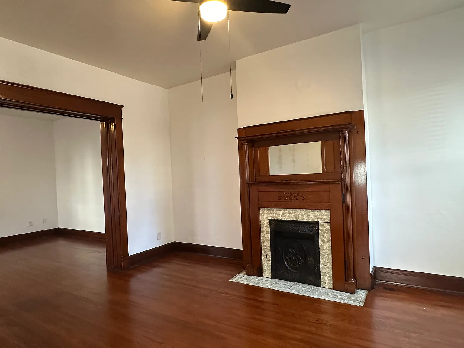 3 bed, 1.5 bath, 1688 sqft, $1,450 — Photo 2