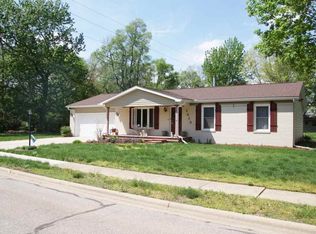 1413 W Pine St, Chillicothe, IL 61523
