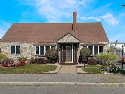 29 Blanchard Ave, Revere, MA, 02151