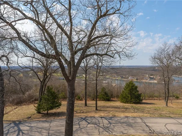 26 W Casa Del Rio Dr Unit 3, Lake Ozark, MO 65049