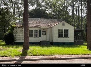 1607 Chesnutt Ave, Tifton, GA 31794