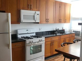 300 6th St APT 3L, Brooklyn, NY 11215
