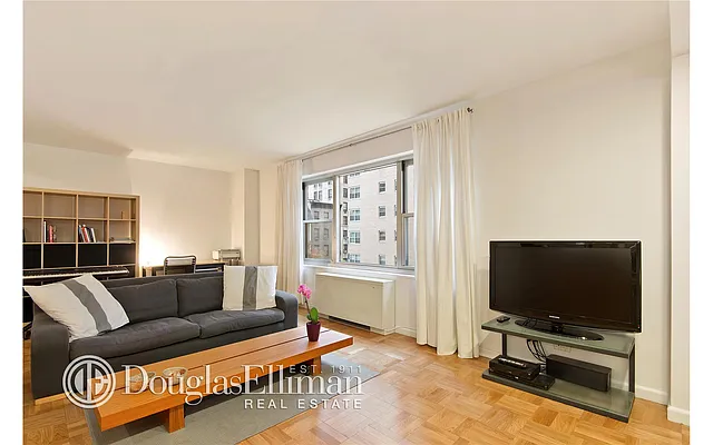 Sold by Douglas Elliman | media 31