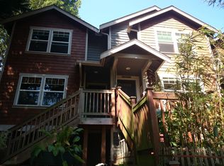 927B 18th Ave, Seattle, WA 98122